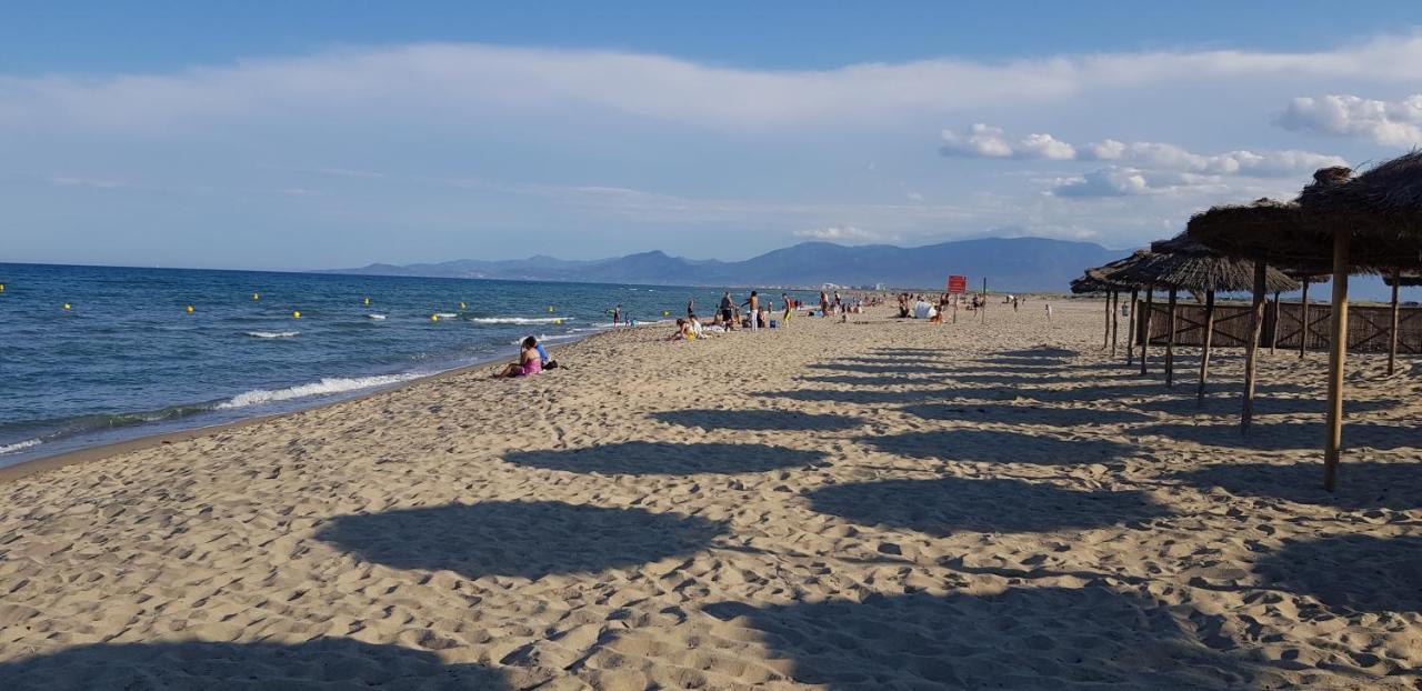 Les Mobilhomes Helvetiques 4 Etoiles Mar Estang Canet En Roussillon Екстериор снимка
